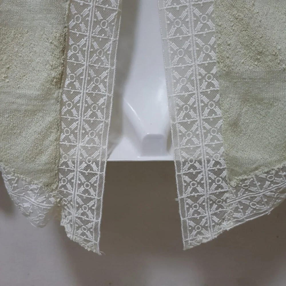 Free People Pebble Dash Embroidered Trim Envelope Back Top Honeydew Knit XS